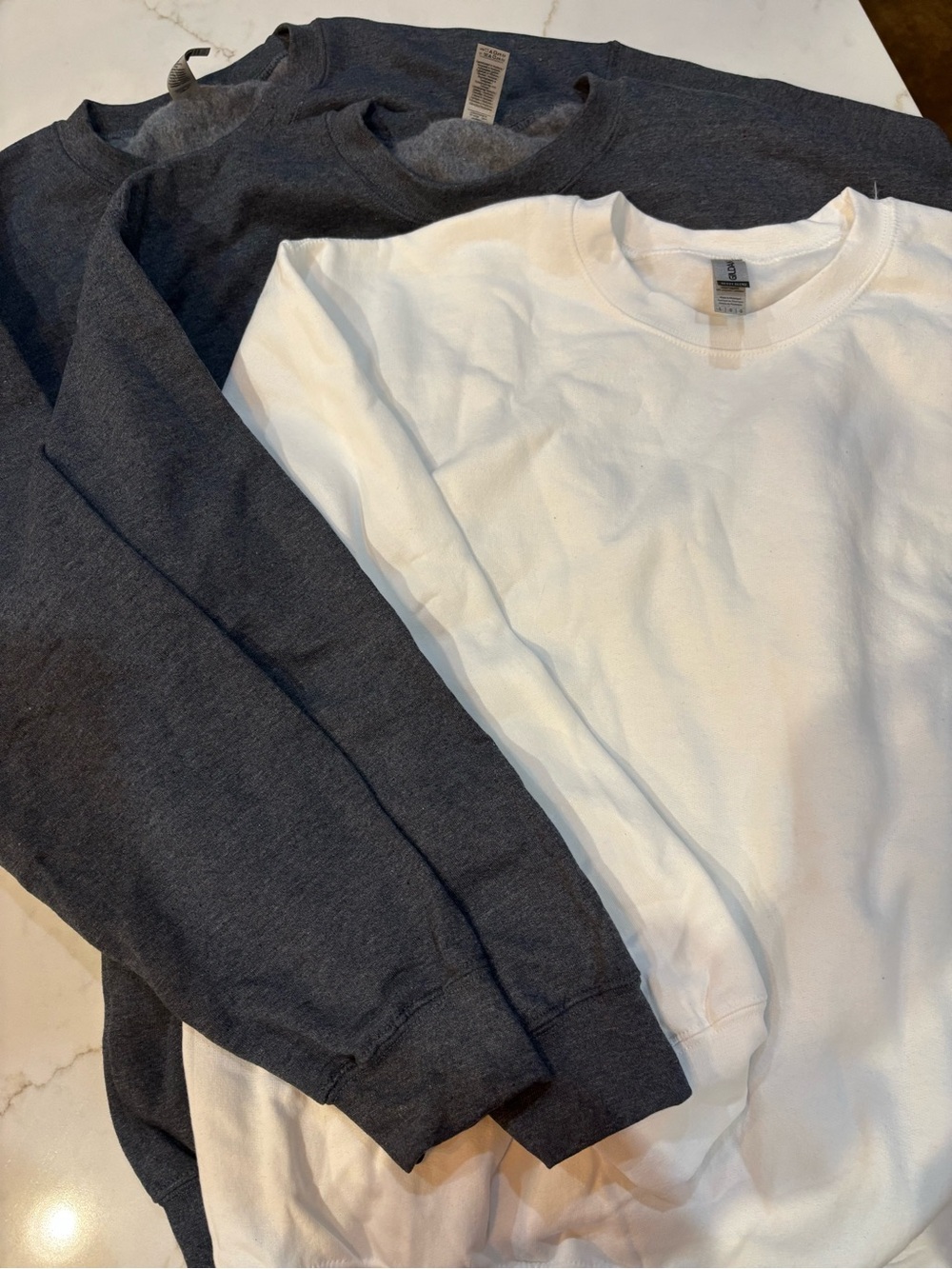 3 Gildan Crewneck Sweaters - White & Charcoal size L